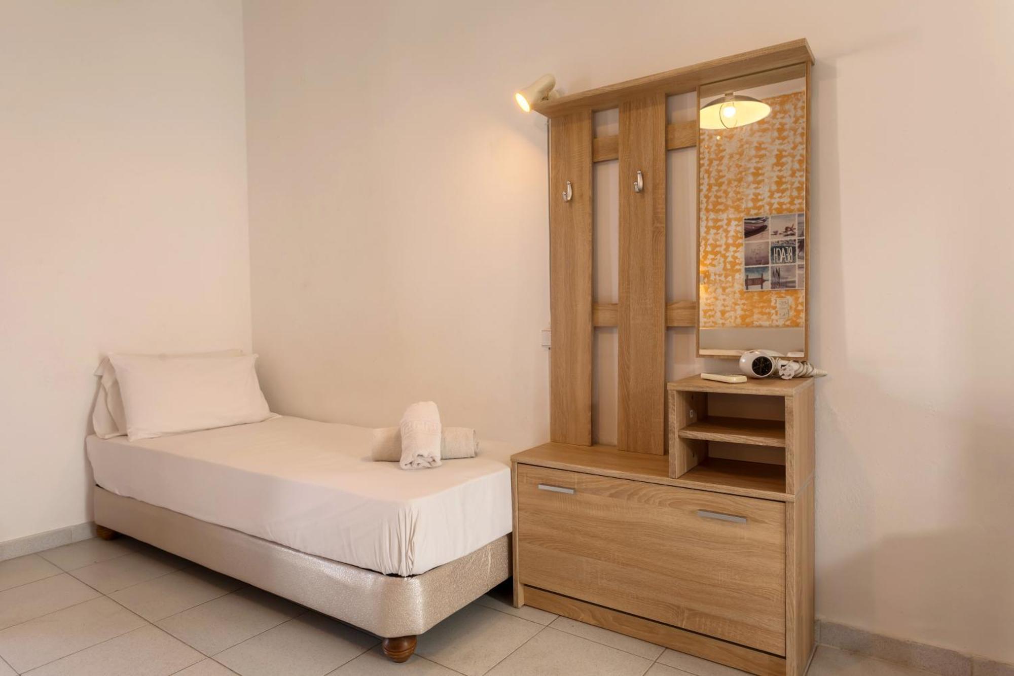 Apartment Holidays & Laganas